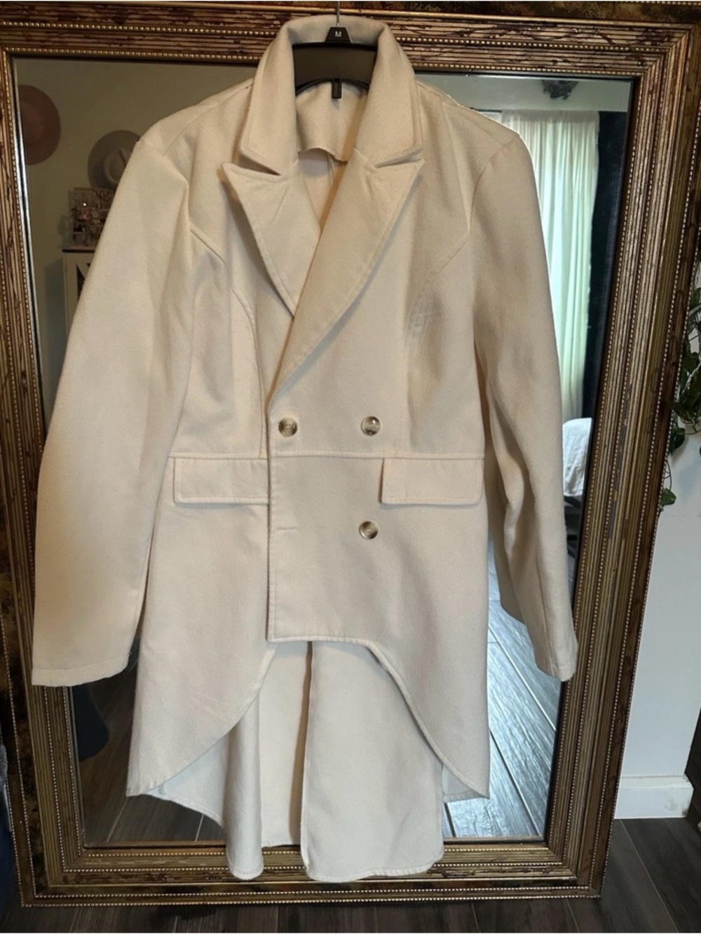 SHEIN Cream Soft-Fleece Pullover - Picture 2 of 9